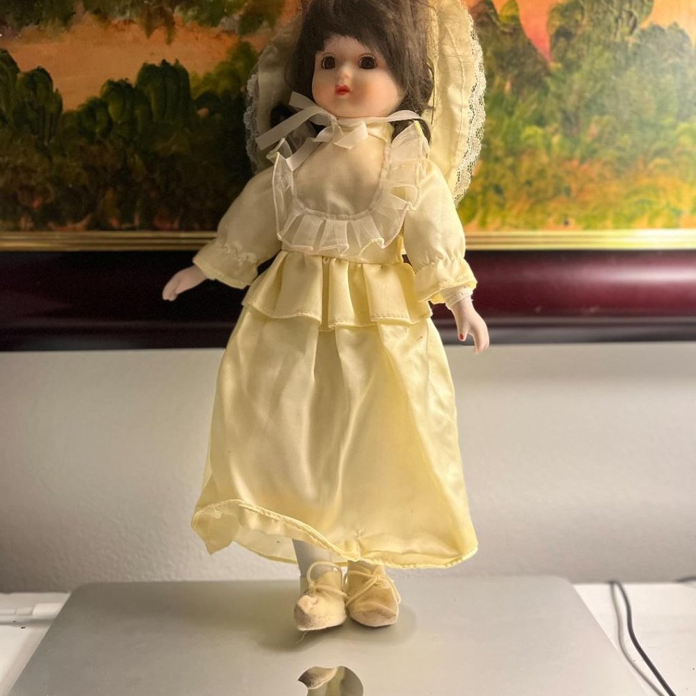 Untagged Suspected Brinn Doll